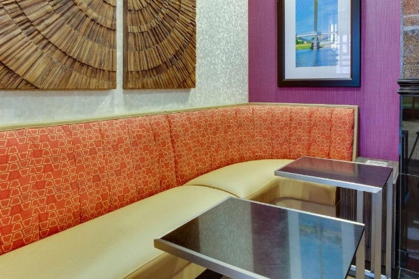 Drury Inn & Suites West Des Moines image 10